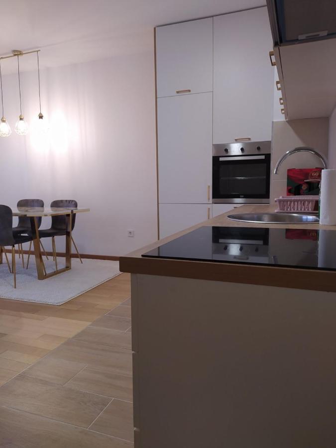 Apartman Lena Lägenhet Banja Luka Exteriör bild