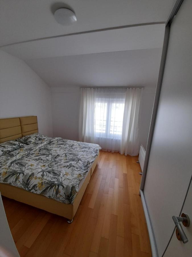 Apartman Lena Banja Luka Exteriör bild