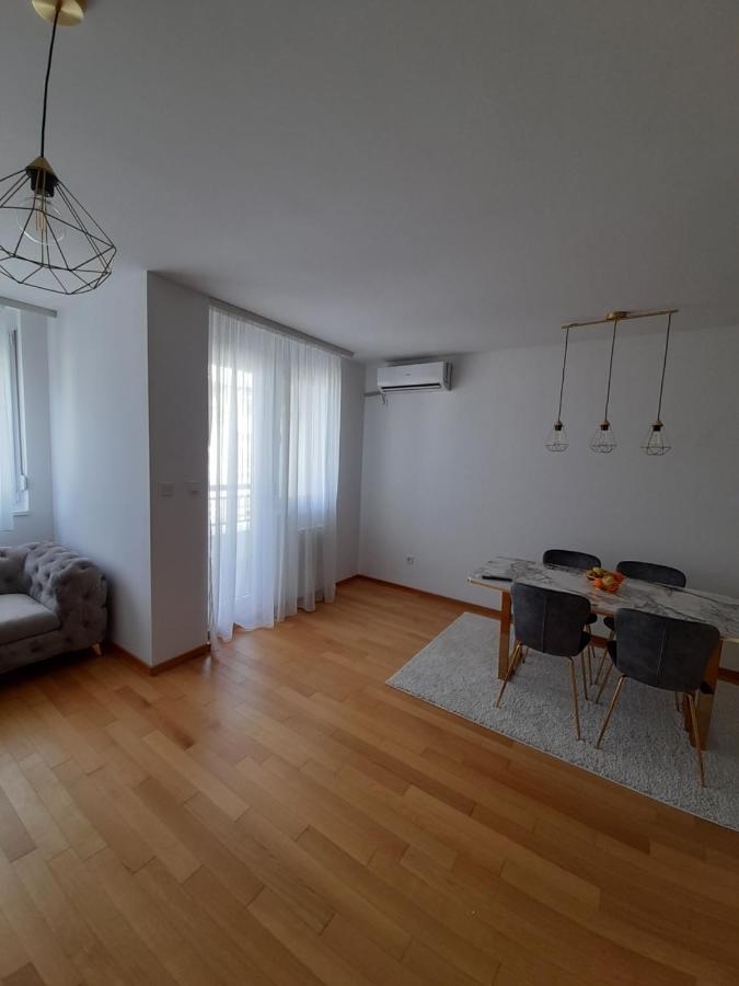 Apartman Lena Banja Luka Exteriör bild