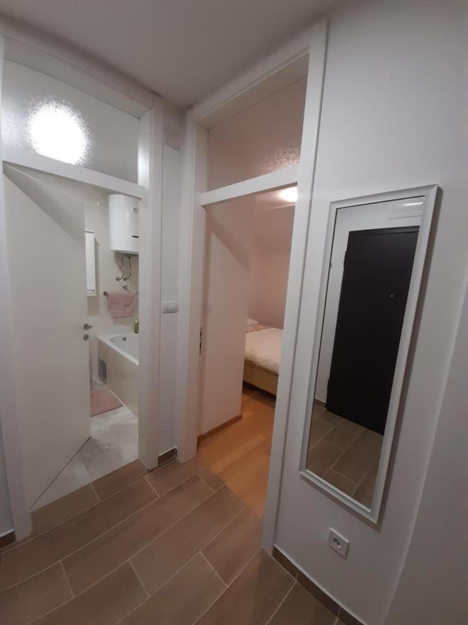 Apartman Lena Banja Luka Exteriör bild